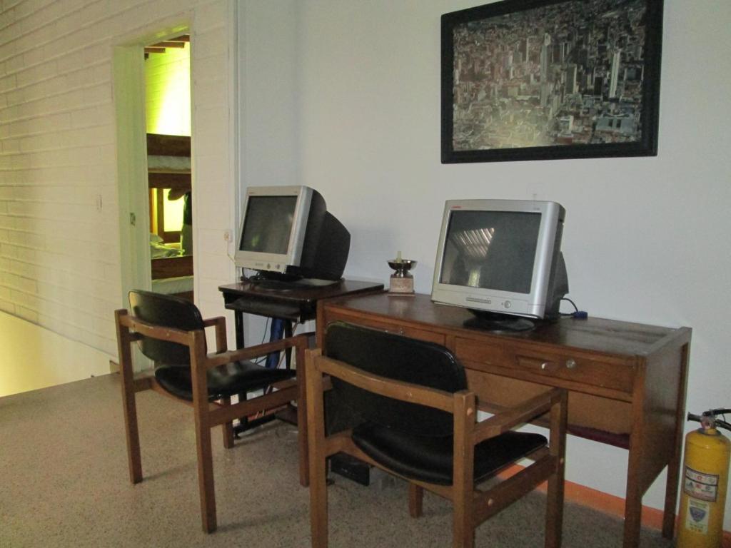 Spring City Hostel Medellín Zewnętrze zdjęcie