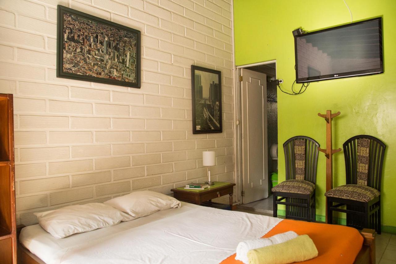 Spring City Hostel Medellín Zewnętrze zdjęcie