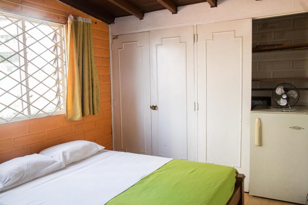 Spring City Hostel Medellín Zewnętrze zdjęcie
